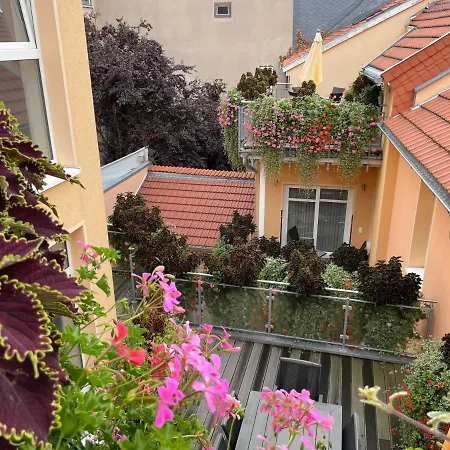 Bugenhagen - Classic Appartements Arnstadt Eksteriør billede